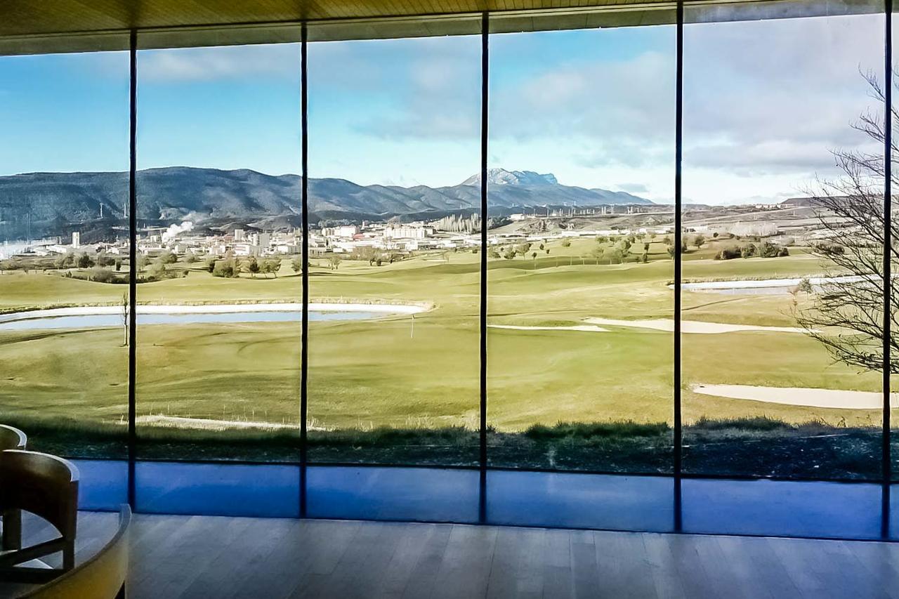 ​Exe Las Margas Golf Latas Bagian luar foto
