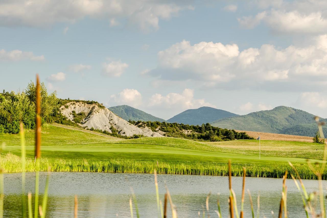 ​Exe Las Margas Golf Latas Bagian luar foto